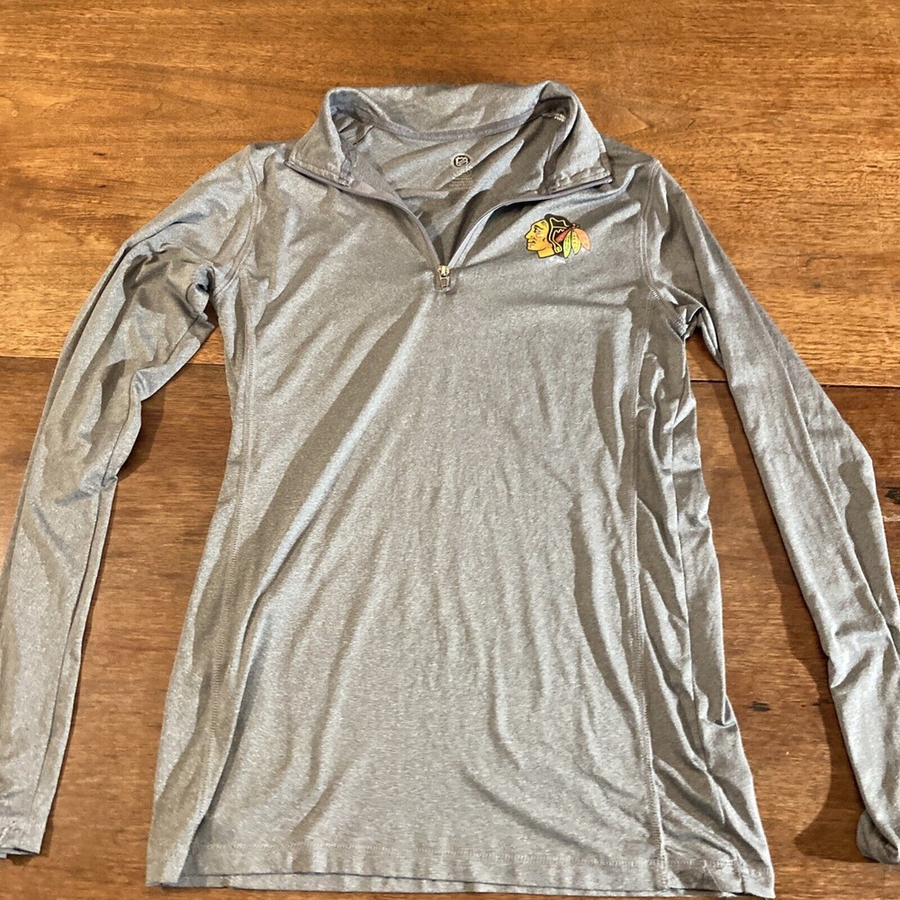 NHL Men's Size Small Pullover Sweater Quarter Zip Chicago Blackhawks Grey